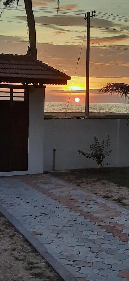 Poovar Sea View Rooms And Boating Family & Couple Only Exterior foto