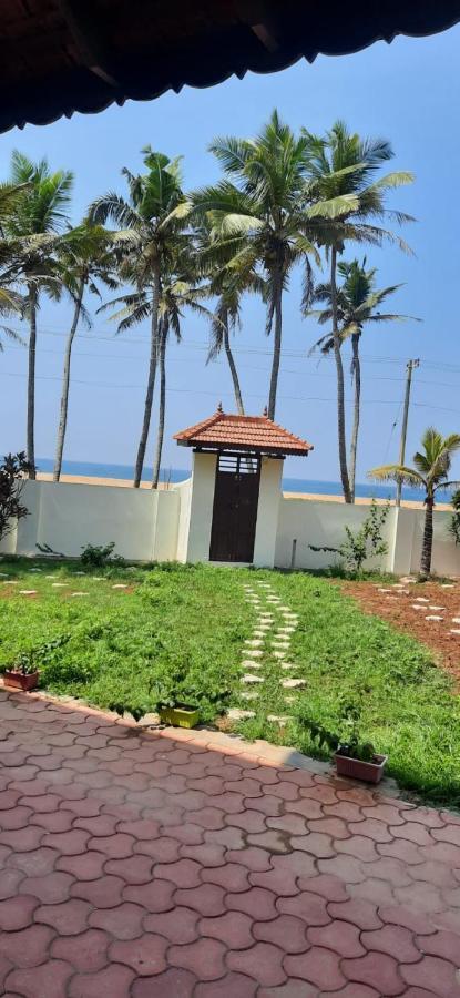 Poovar Sea View Rooms And Boating Family & Couple Only Exterior foto